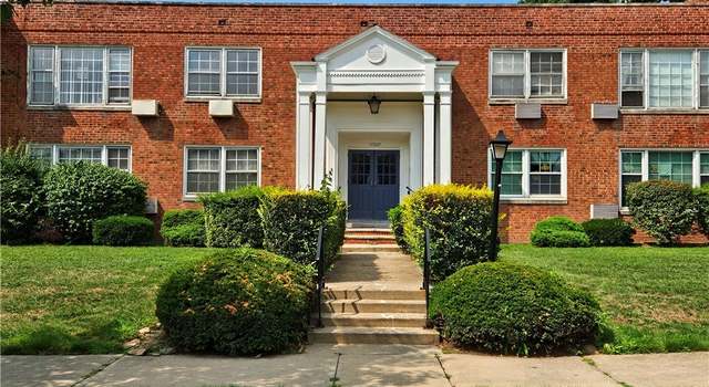 Photo of 17007 Van Aken Blvd #205, Cleveland, OH 44120