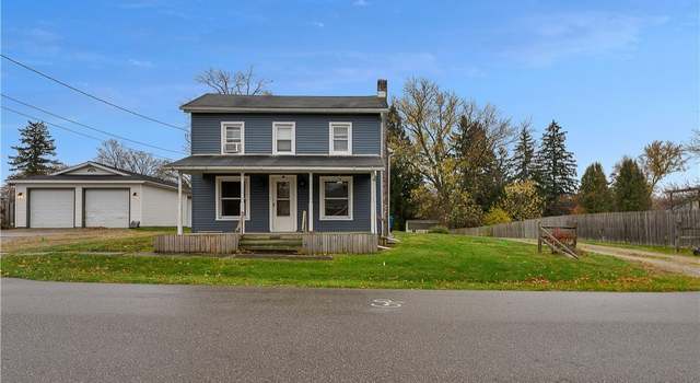 Photo of 28955 Walnut St, Damascus, OH 44619