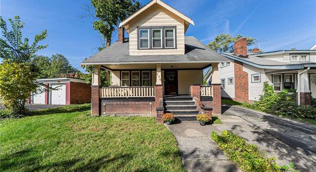 Photo of 956 Nobleshire Rd, Cleveland, OH 44121