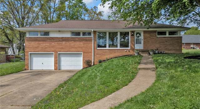 Photo of 8701 Colton St NW, Massillon, OH 44646