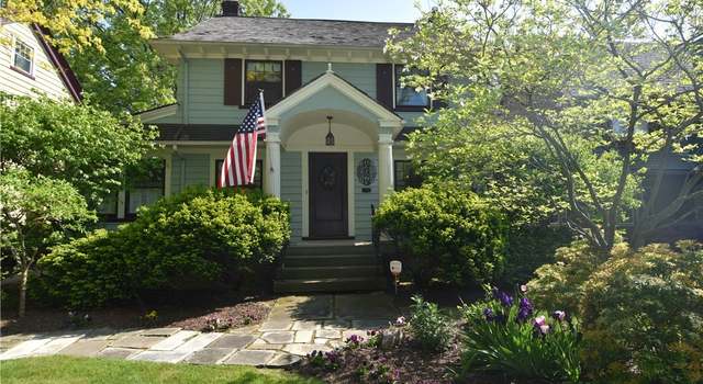 Photo of 12973 Lake Ave, Lakewood, OH 44107