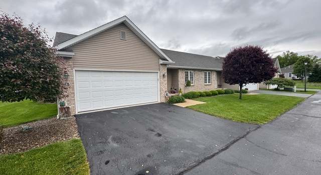 Photo of 6 Danbury Ct, Warren, OH 44483