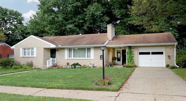 Photo of 1410 Parkdale Dr, Dover, OH 44622