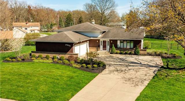 Photo of 27875 Gardenia Dr, North Olmsted, OH 44070
