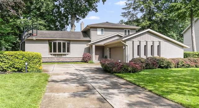 Photo of 6605 Duneden Ave, Solon, OH 44139