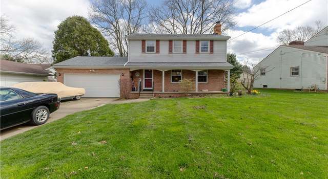 Photo of 2949 Algonquin Dr, Poland, OH 44514