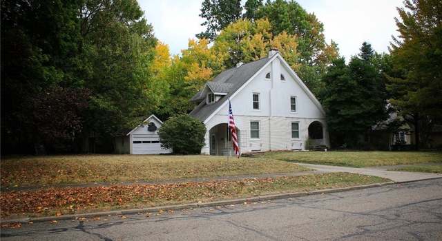 Photo of 301 Overlook Dr, Alliance, OH 44601