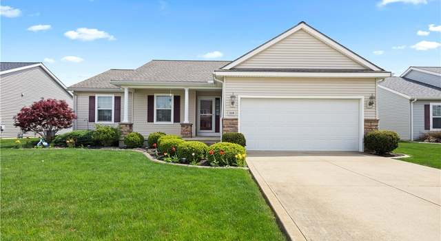 Photo of 608 Chardonnay Cir, Vermilion, OH 44089