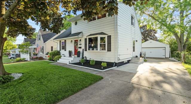 Photo of 2815 11th St, Cuyahoga Falls, OH 44221