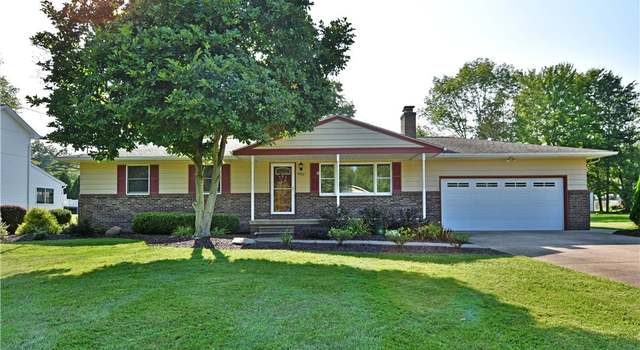 Photo of 4007 Lakeshore Dr, Cortland, OH 44410