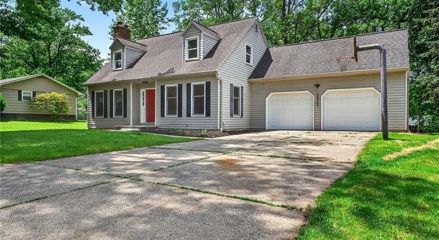Photo of 234 Summit St, Wadsworth, OH 44281