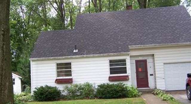 Photo of 939 Home Cir, Salem, OH 44460
