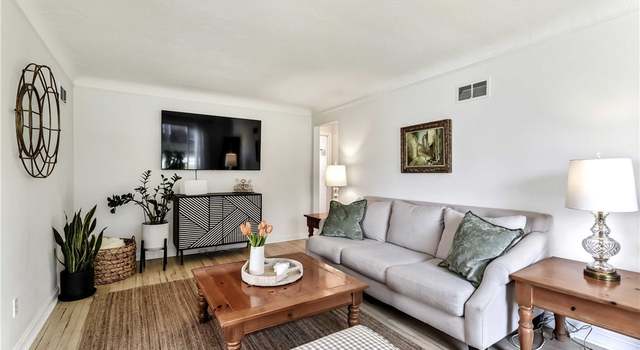 Photo of 21930 Westwood Rd, Fairview Park, OH 44126