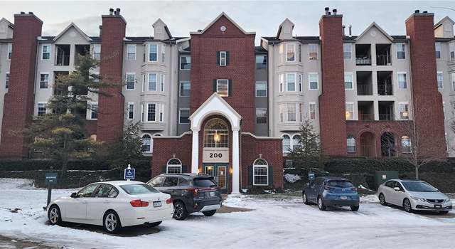 Photo of 200 Fox Hollow Dr #206, Mayfield Heights, OH 44124