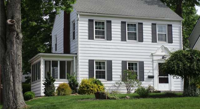 Photo of 134 Ridgewood Dr, Youngstown, OH 44512