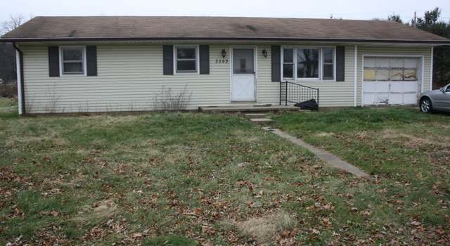 Photo of 5503 Sunset Ln, Newcomerstown, OH 43832