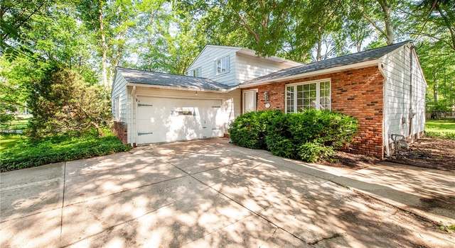 Photo of 27680 Dunford Rd, Westlake, OH 44145