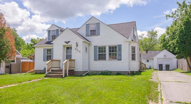 Photo of 206 14th St, Elyria, OH 44035