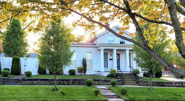 Photo of 131 N Walnut St, Ravenna, OH 44266