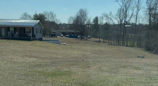 Photo of 595 Lang Farm Rd, Marietta, OH 45750