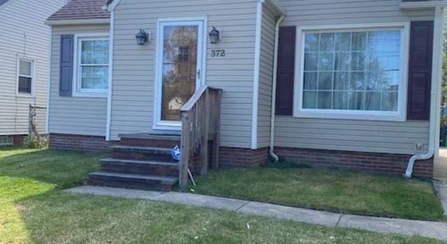 Photo of 372 E 200th St, Euclid, OH 44119
