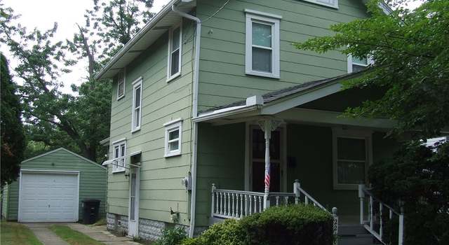 Photo of 2218 SW 17th St, Akron, OH 44314