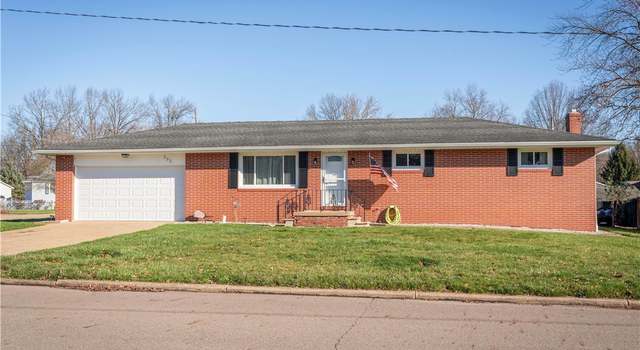 Photo of 395 2nd St SE, Brewster, OH 44613