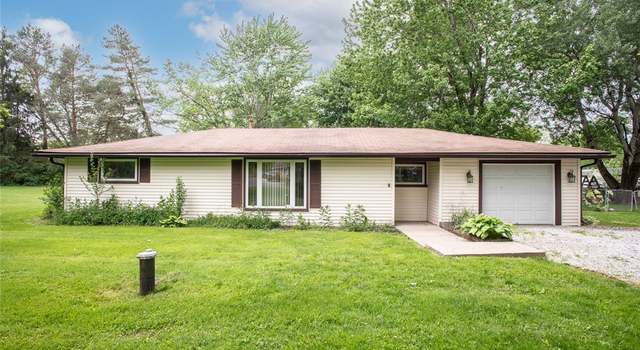 Photo of 12735 Vincent Dr, Mantua, OH 44255