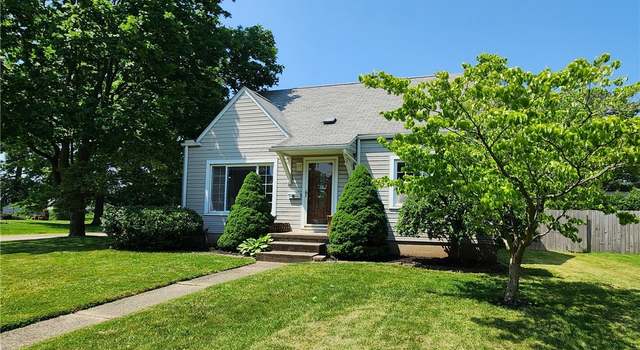 Photo of 665 E Cassell Ave, Barberton, OH 44203