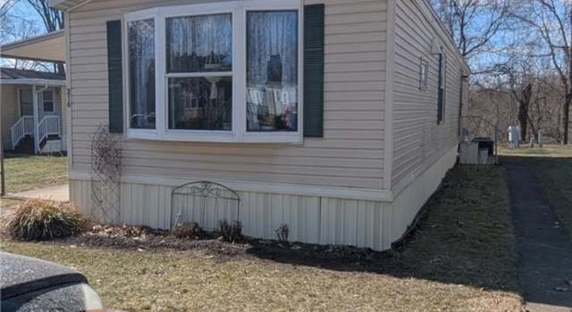 Photo of 216 SW F St, Navarre, OH 44662