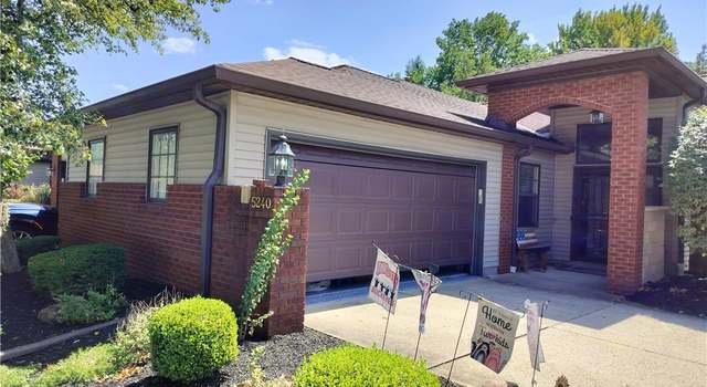 Photo of 5240 Parkhurst Dr, Sheffield Village, OH 44054