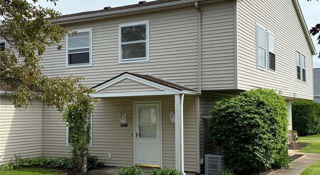 Photo of 3092 Ivy Hill Cir Unit D, Cortland, OH 44410