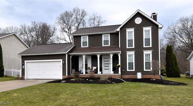 Photo of 8394 Shorthorn Dr, Sagamore Hills, OH 44067