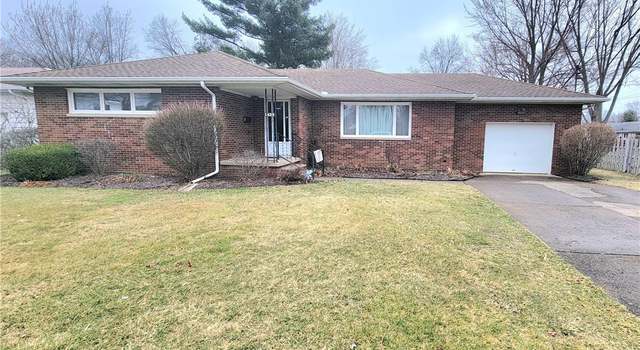 Photo of 1422 Westwood Dr, Lorain, OH 44053