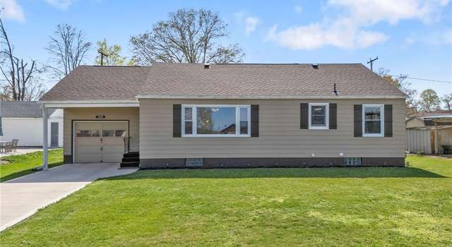 Photo of 308 Parkway Dr N, Gnadenhutten, OH 44629
