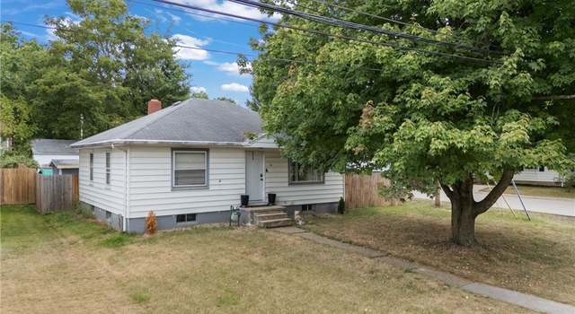 Photo of 48 Marion Ave, Mogadore, OH 44260