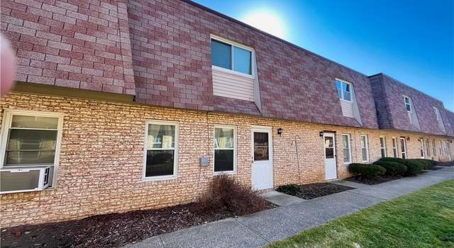Photo of 4287 Bennington Blvd, Brunswick, OH 44212