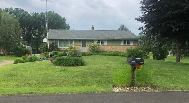 Photo of 2979 Sunnybrook St NW, Massillon, OH 44647