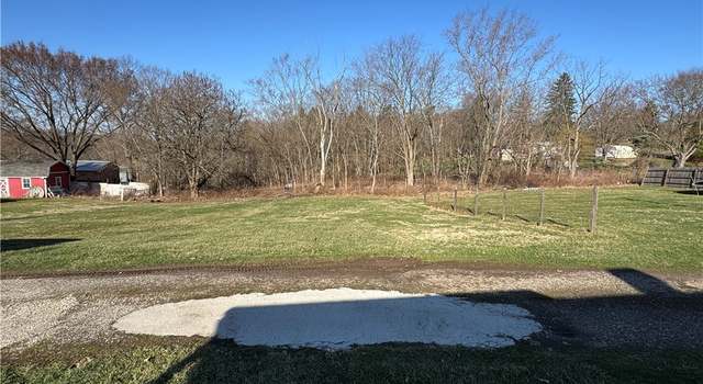 Photo of 1935 Village St SE, Canton, OH 44707