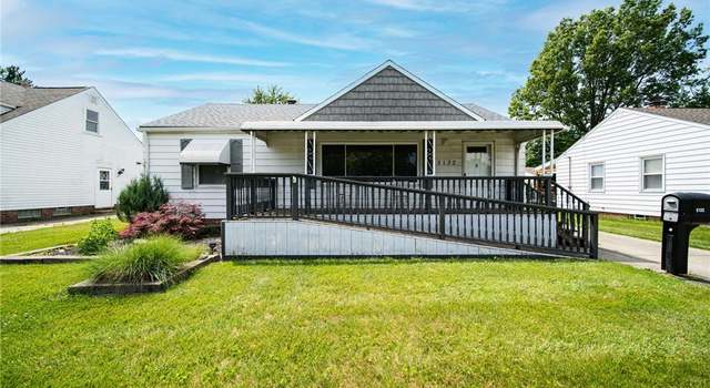 Photo of 5132 Chestnut Hill Dr, Willoughby, OH 44094