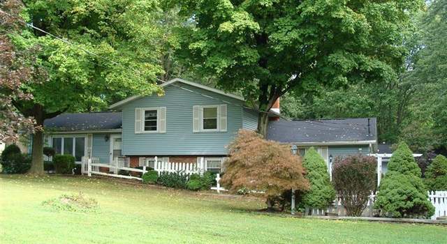 Photo of 456 E Pidgeon Rd, Salem, OH 44460