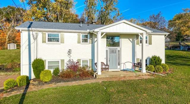 Photo of 6081 Joliat Ave, Louisville, OH 44641