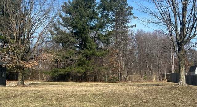 Photo of 587 Silver Creek Dr, Doylestown, OH 44230
