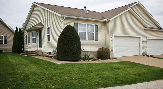 Photo of 1201 Chaucer Cir, Lakemore, OH 44312