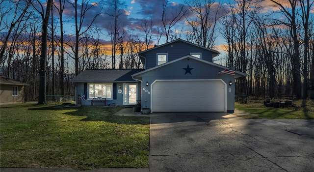 Photo of 787 Lafayette Blvd, Sheffield Lake, OH 44054