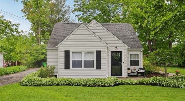 Photo of 10566 California St, Aurora, OH 44202