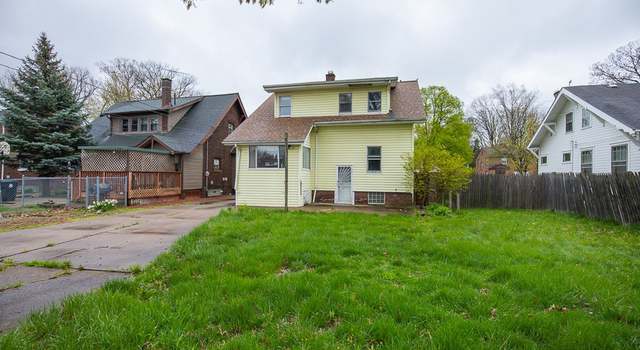 Photo of 3893 Glenwood Rd, Cleveland Heights, OH 44121