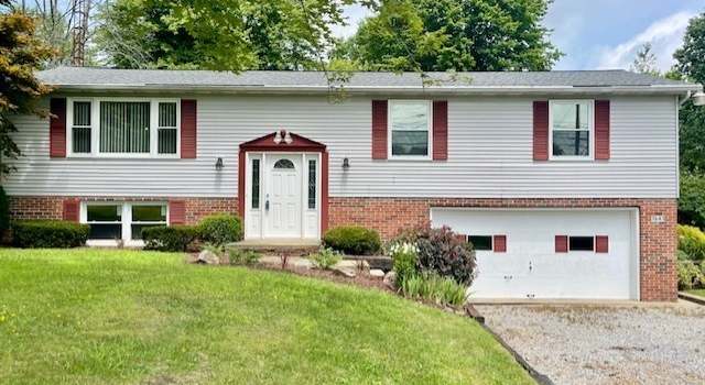 Photo of 7643 Stewart Sharon Rd, Masury, OH 44438