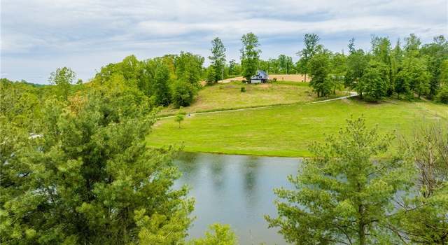 Photo of 22 Waynesburg Rd NW, Carrollton, OH 44615