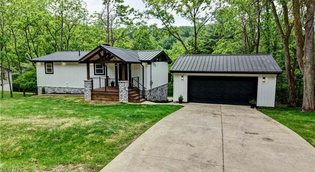 Photo of 2498 Moudon Dr, Millersburg, OH 44654